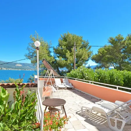 Apartmán B With Terrace With The Sea View *