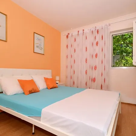 Διαμέρισμα B With Terrace With The Sea View *